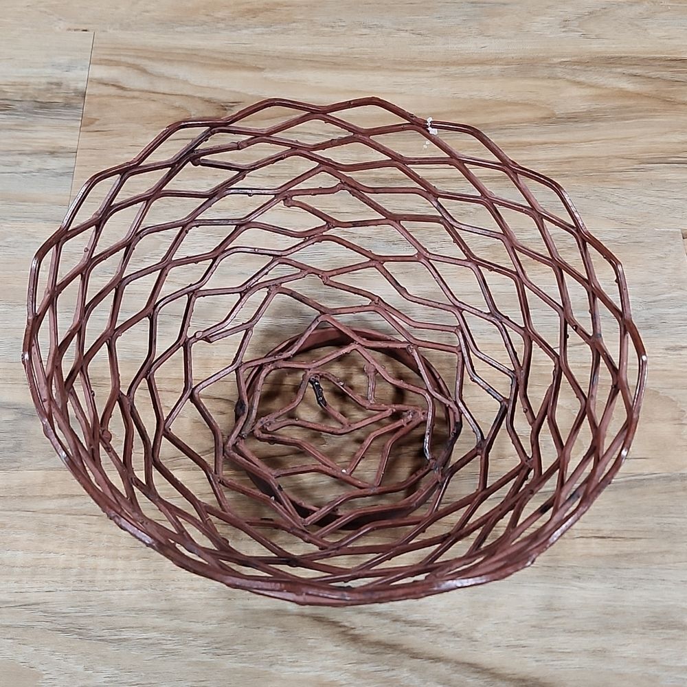 GUC Rust Heavy Metal Round Metal Bowl